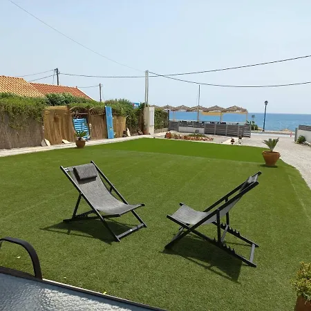 Coral Sea Apartment